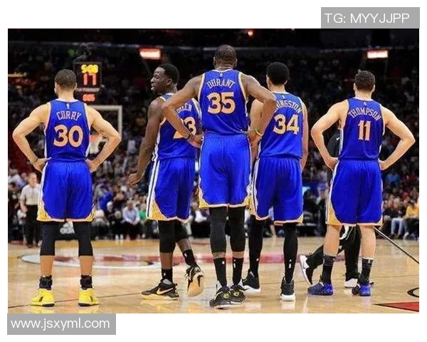 武汉篮球队阵地战解析:战术布局与球员配合的深度剖析