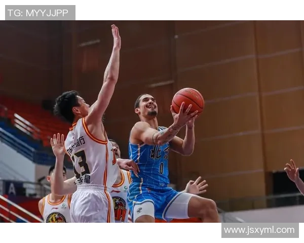 深圳排球队以79分领跑总决赛积分榜展现强大实力