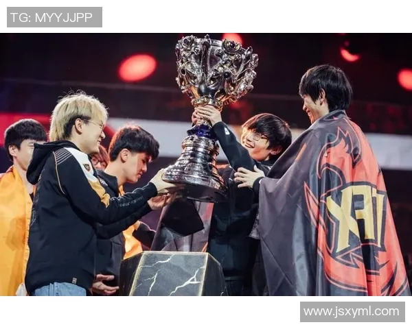 英雄联盟战术:FPX的快攻体系